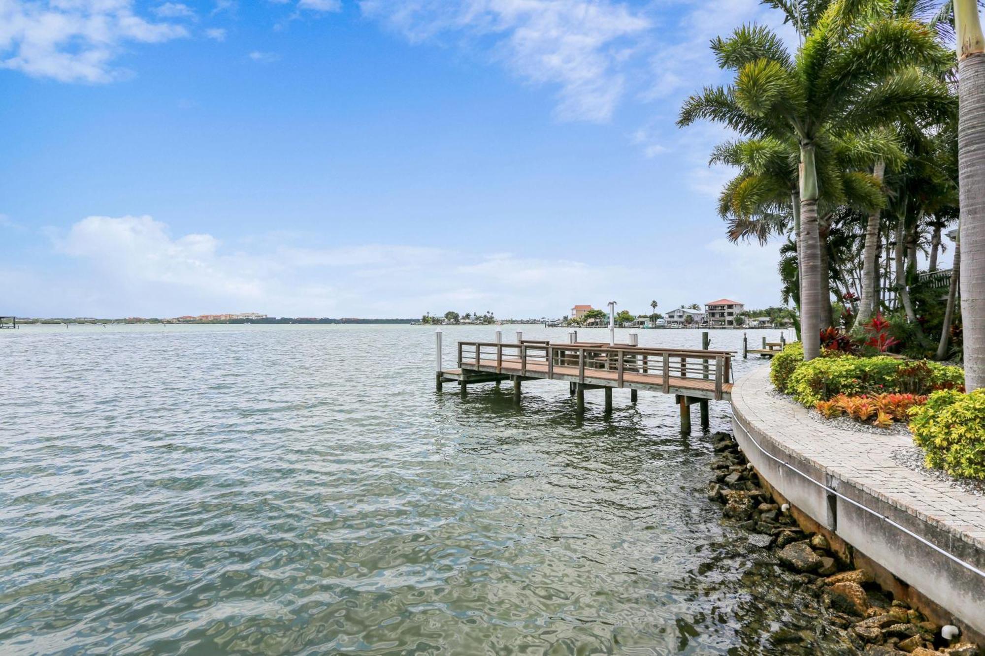 Coconut Paradise St. Pete Beach Eksteriør billede